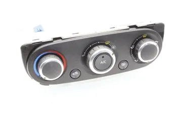 RENAULT Clio 4 generation (2012-2020) Jednostka kontroli klimatu 272703128R 32955696