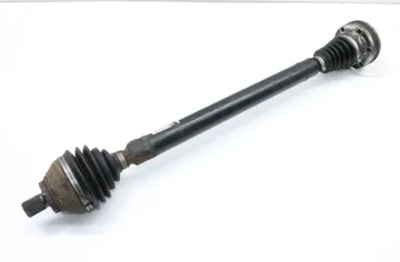 VOLKSWAGEN Passat B8 (2014-2023) Przedni prawy wał napędowy 3Q0407272C 35103046