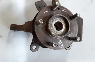 HYUNDAI i30 GD (2 generation) (2012-2017) Piasta koła przedniego lewego 51715A6000 35105495