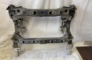 MERCEDES-BENZ C-Class W205/S205/C205 (2014-2023) Rama pomocnicza zawieszenia przedniego A2056280057 35106764