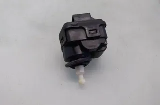 AUDI A3 8L (1996-2003) Headlamp leveling motor 8L0941295 35085172