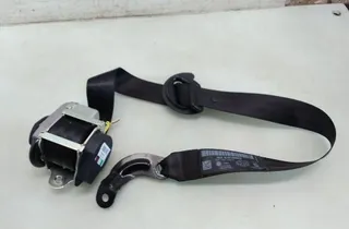 VOLKSWAGEN Golf Plus 1 generation (2004-2009) Front Right Seatbelt 5M1857706B 35072150