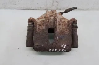 PEUGEOT 207 1 generation (2006-2009) Zacisk hamulca przedniego lewego 35093043