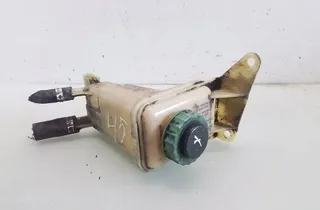 VOLKSWAGEN Passat B5 (1996-2005) Power Steering Pump Tank 8D0422373 35098666