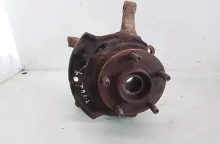 NISSAN X-Trail T30 (2001-2007) Piasta przedniego prawego koła 35073791