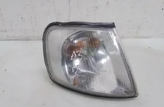 AUDI A3 8L (1996-2003) Front right turn light 35090089