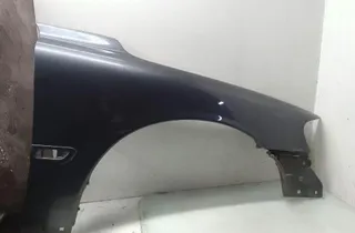 VOLVO V70 2 generation (2000-2008) Front Right Fender 35099221