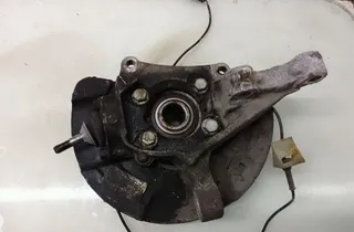 VOLVO S60 1 generation (2000-2009) Piasta przedniego prawego koła 35077378