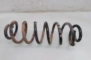 VOLKSWAGEN Passat B5 (1996-2005) Przednia prawa sprężyna śrubowa 35068422