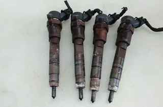 RENAULT Trafic 2 generation (2001-2015) Fuel Injector Kit 8200100272 35095738