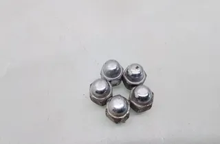 HYUNDAI i30 FD (1 generation) (2007-2012) Śruby 35090088