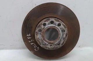 VOLKSWAGEN Golf 5 generation (2003-2009) Przednia lewa tarcza hamulcowa 35089467