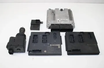 PORSCHE Panamera 970 (2009-2016) Engine Control Unit ECU 97061819801,970618198,7pp907064hh 35048521