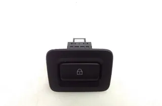 MAZDA CX-30 1 generation (2019-2023) Przełącznik centralnego zamka BEMD66660A 35111127