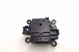 MAZDA CX-30 1 generation (2019-2023) Siłownik silnika klapy nagrzewnicy wewnętrznej 27732F530AG 35109529