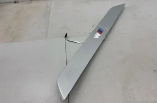 BMW 7 Series G11/G12 (2015-2023) Listwa progowa prawego przedniego 8061045 35053238