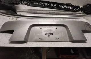 BMW 7 Series F01/F02 (2008-2015) Listwa osłony tylnej klapy 7186534,72758411 35050700