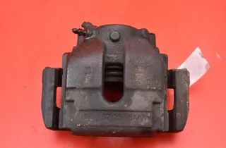 BMW X3 E83 (2003-2010) Zacisk hamulca przedniego lewego 35102633