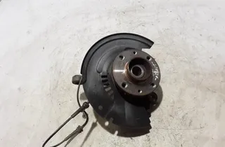 RENAULT Clio 4 generation (2012-2020) Front Right Wheel Hub 400142942R 20989804