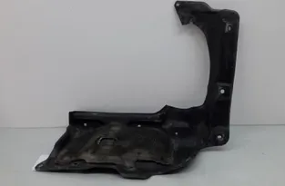 TOYOTA Corolla Verso 1 generation (2001-2009) Rear Middle Bottom Protection 5144112190 35107885