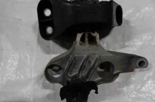 RENAULT Clio 3 generation (2005-2012) Vacuum Valve 112845638R 32480649