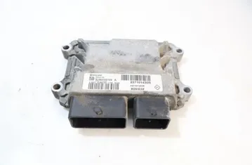 DACIA Logan 2 generation (2013-2020) Engine Control Unit ECU S180105122A 32894693
