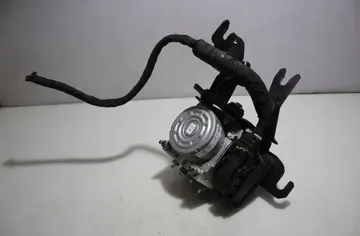 DACIA Logan 2 generation (2013-2020) ABS Pump 32927959