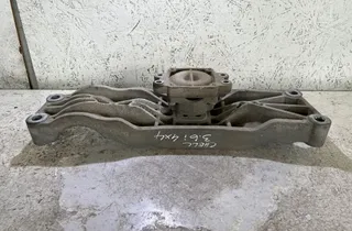 DODGE Challenger 3 generation (2008-2024) Gearbox Mount Bracket 35013608