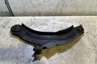 RENAULT Clio 4 generation (2012-2020) Front Wishbone Arms 35026379