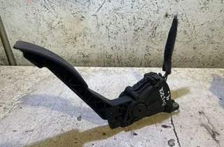 DACIA Duster 1 generation (2010-2017) Throttle Pedal 8200386506D,6PV00908502,2471 35018716
