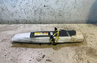 TOYOTA Yaris Cross 1 generation (2020-2023) Poduszka powietrzna przedniego prawego siedzenia SRS GU23200070 35043568