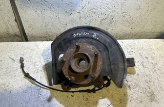 NISSAN Qashqai 1 generation (2007-2014) Piasta przedniego prawego koła 35032034