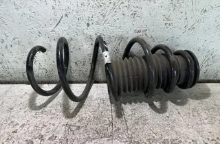 OPEL Astra J (2009-2020) Przednia prawa sprężyna śrubowa 35032462