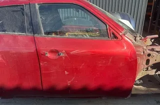 NISSAN Juke YF15 (2010-2020) Front Right Door 35040358