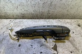 MITSUBISHI Eclipse Cross 1 generation (2017-2024) Klamka zewnętrzna drzwi przednich lewych 35038228