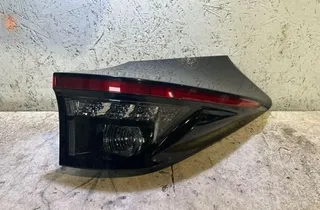 TOYOTA Yaris Cross 1 generation (2020-2023) Tylna prawa lampa tylna 815500DE20 35026847