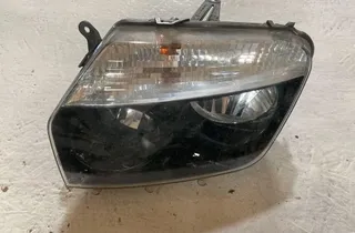 DACIA Duster 1 generation (2010-2017) Front Right Headlight 67651207,260605370R,260100069R,260609879R,250602589R,260609877R,260600069R 35005710